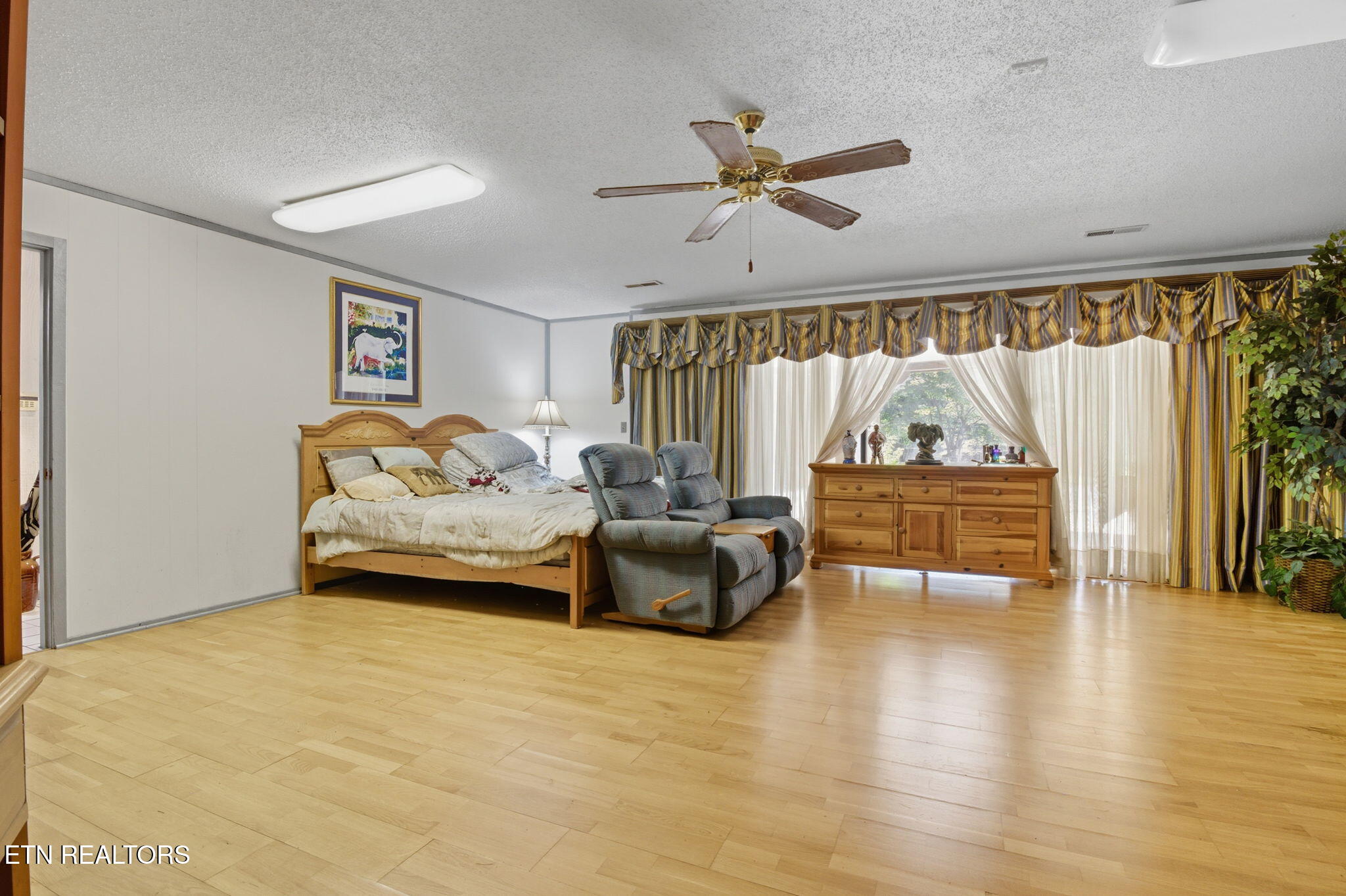 1356 Jayell Road Sevierville, TN 37862 - Photo 27 of 59 Bedrooom 4