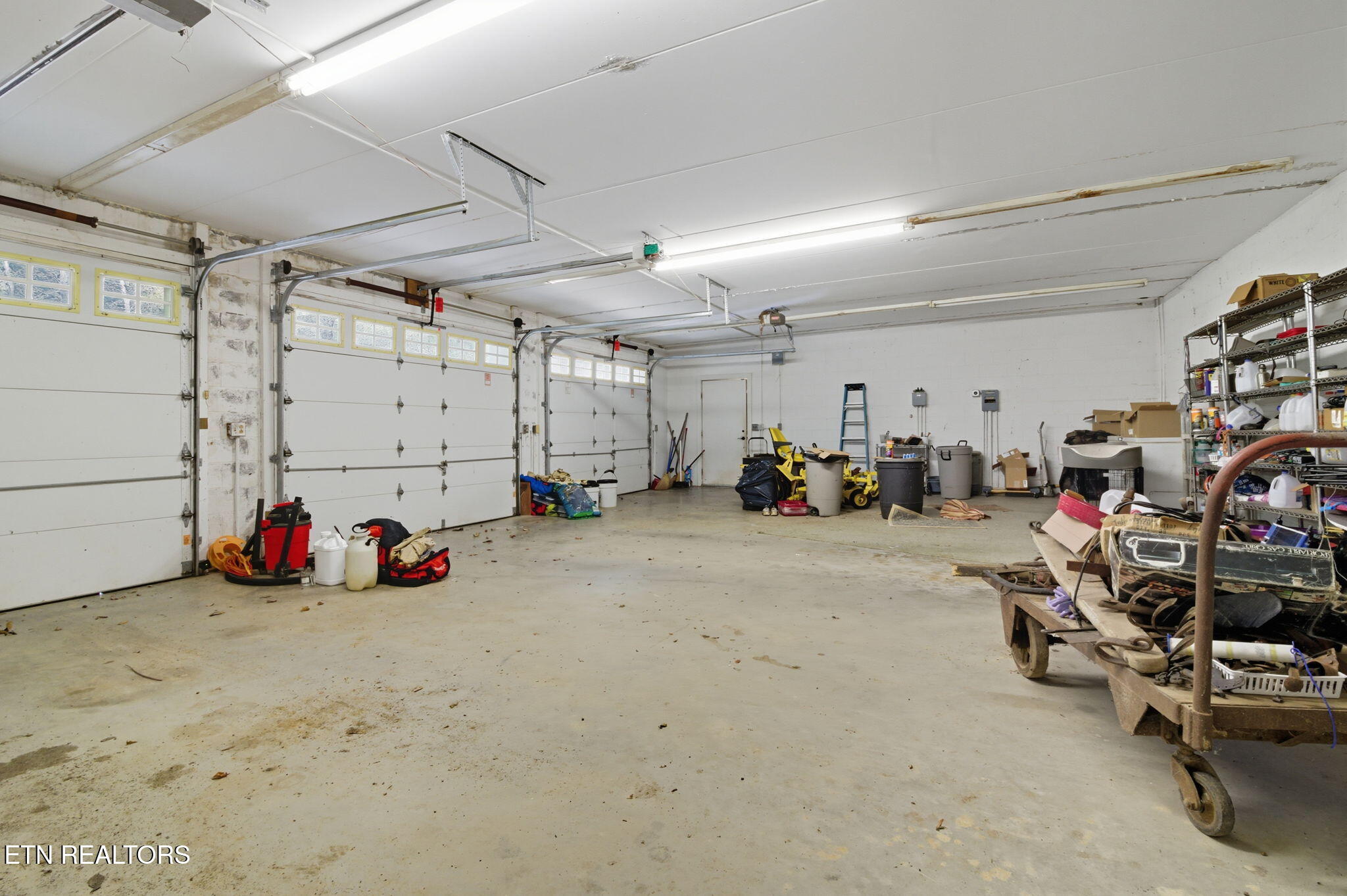 1356 Jayell Road Sevierville, TN 37862 - Photo 10 of 59 Interior Garage