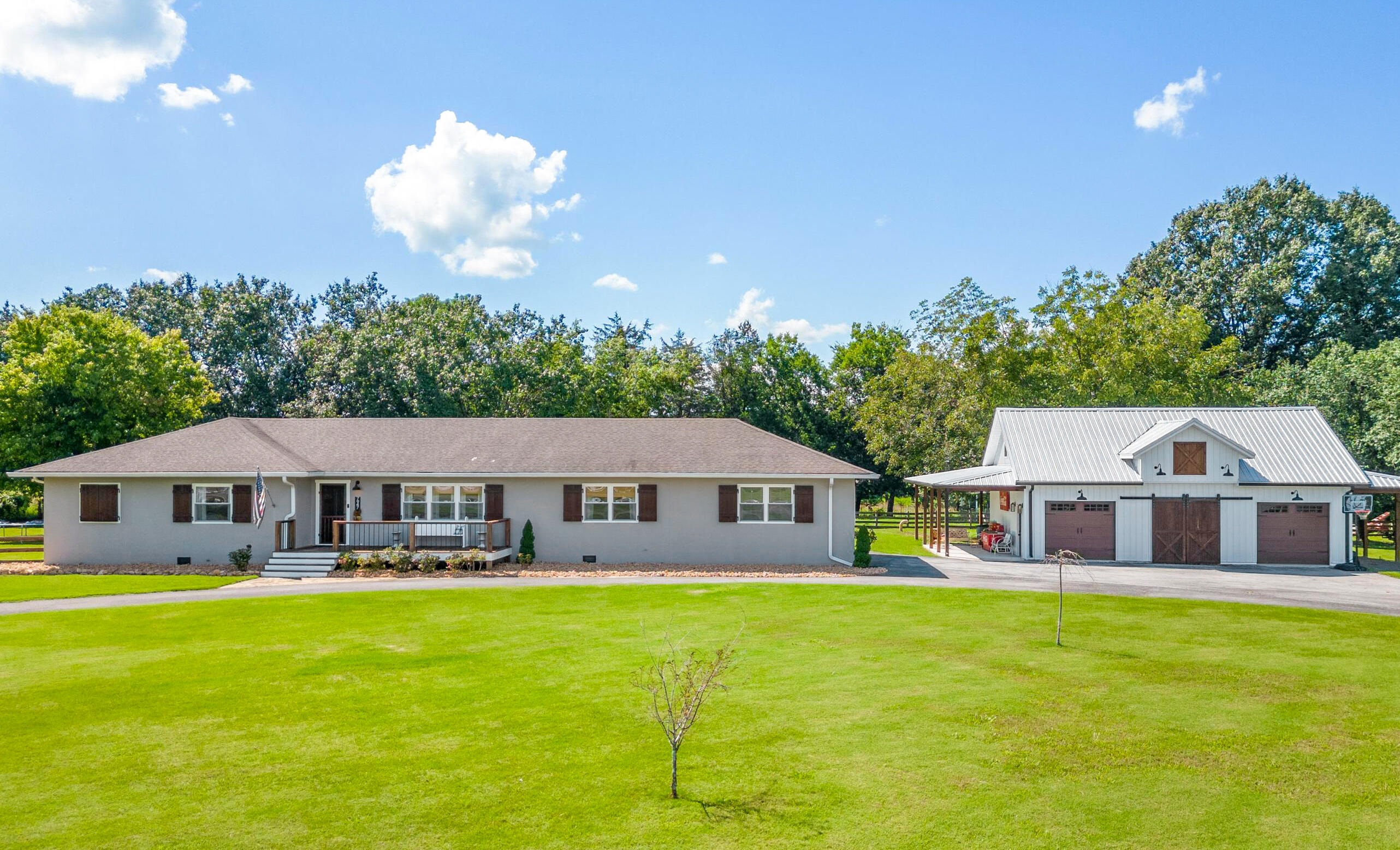 7947 Eureka Road Northwest Charleston, TN 37310 - Photo 2 of 30 1