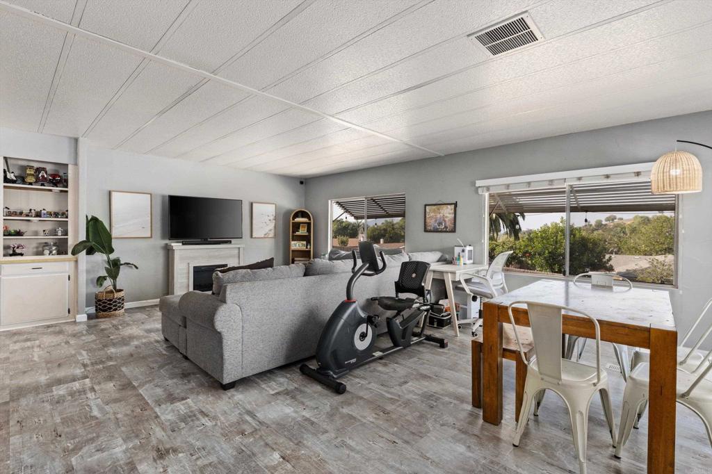 971 Borden Road, Unit 18 San Marcos, CA 92069 - Photo 6 of 43
