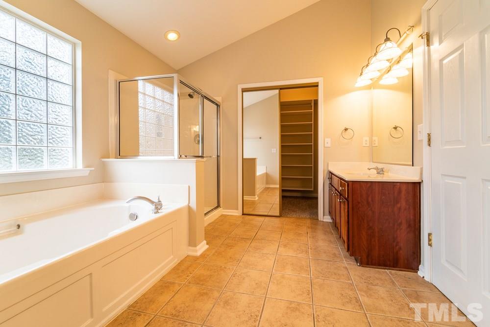 2405 Harline Court Raleigh, NC 27614 - Photo 28 of 30 Master Bath