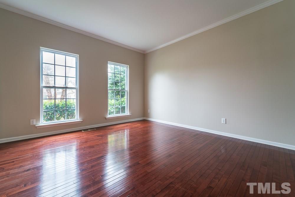 2405 Harline Court Raleigh, NC 27614 - Photo 4 of 30 Living Room