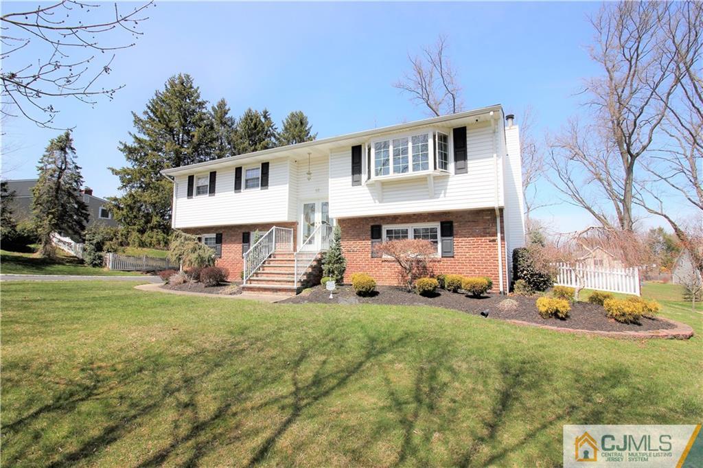 16 Wick Road East Brunswick, NJ 08816 - Photo 2 of 25 Gallery Image 2