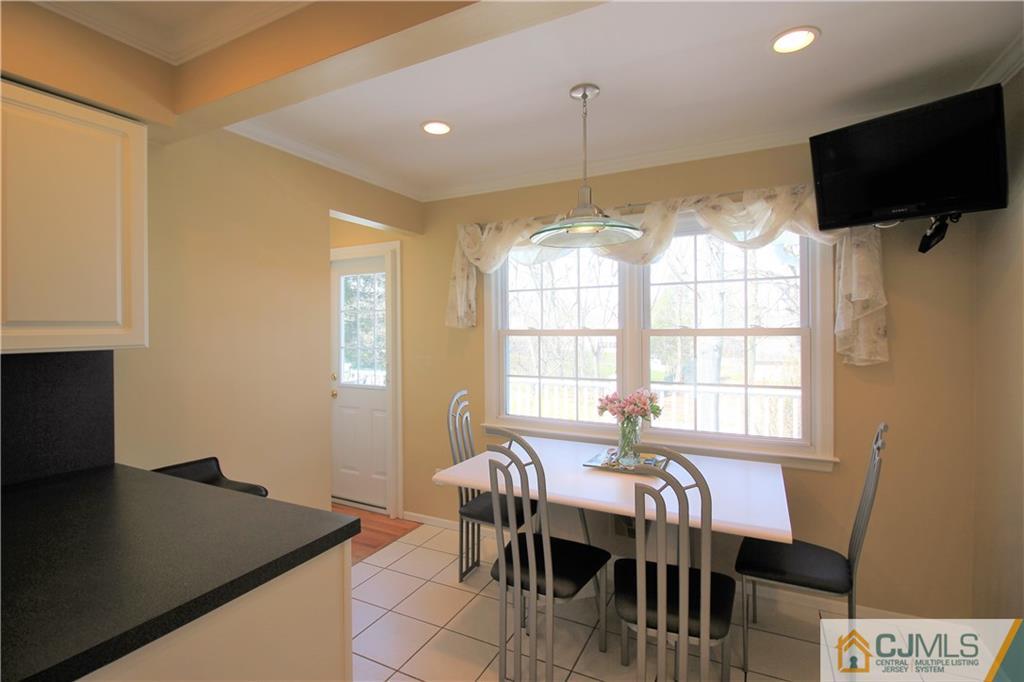 16 Wick Road East Brunswick, NJ 08816 - Photo 8 of 25 Gallery Image 8