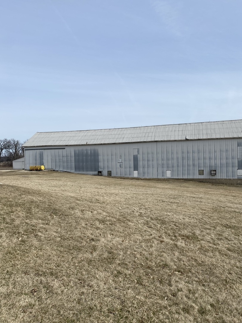 Undisclosed Address Maple Park, IL 60119 - Photo 7 of 27 a view of wooden floor with a lake