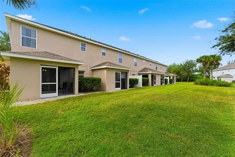 $299,900 | 6221 Flagfish Court, Unit 105, Lakewood Ranch, FL 34202