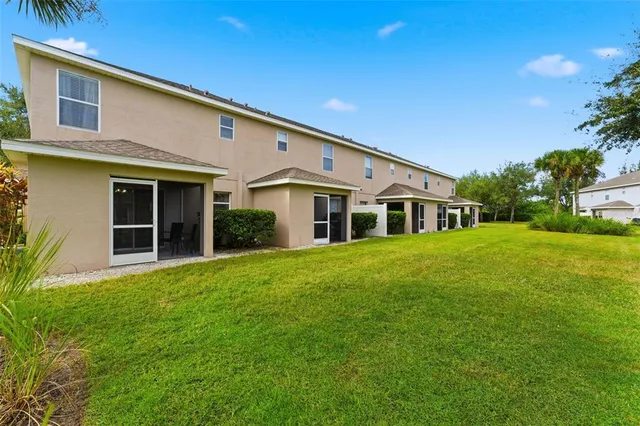 $310,000 | 6221 Flagfish Court, Unit 105, Lakewood Ranch, FL 34202