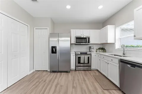 $299,900 | 6221 Flagfish Court, Unit 105, Lakewood Ranch, FL 34202