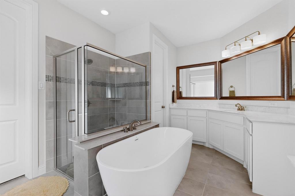 312 Chandan Way Irving, TX 75063 - Photo 11 of 36