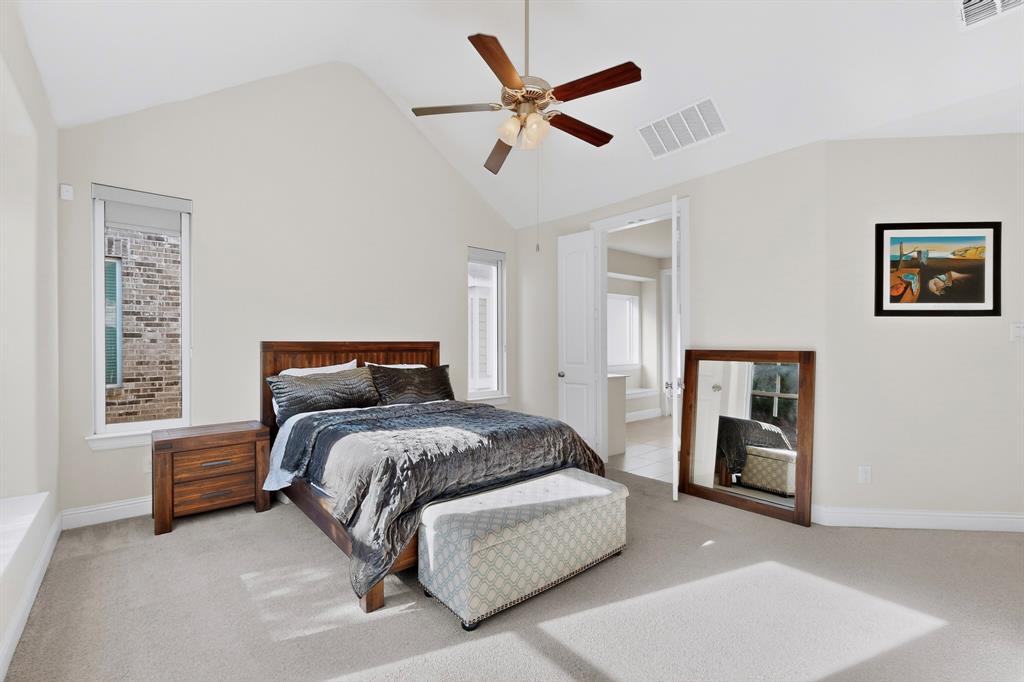 312 Chandan Way Irving, TX 75063 - Photo 9 of 36