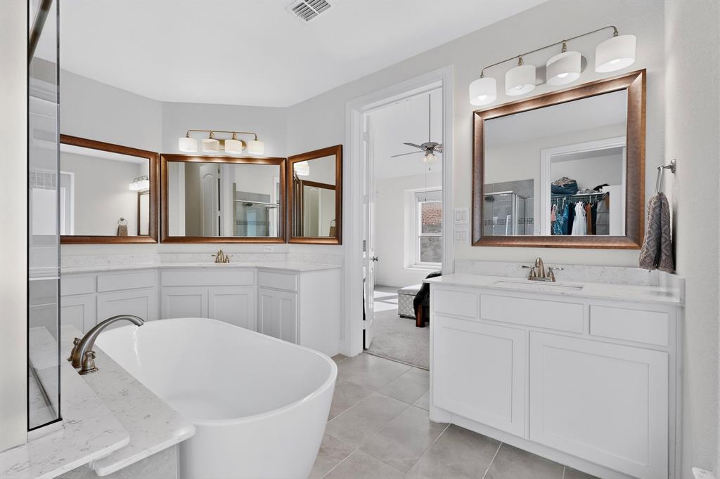 312 Chandan Way Irving, TX 75063 - Photo 10 of 36