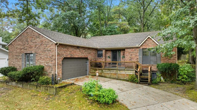 $299,900 | 17378 Woodhurst Road, Granger, IN 46530