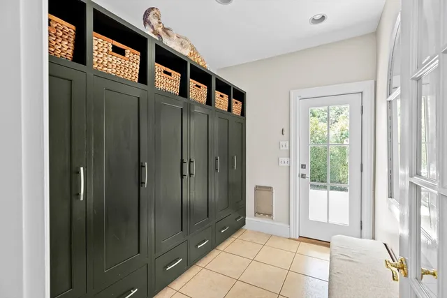 a view of an entryway