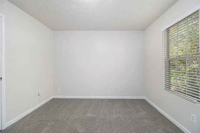 $270,000 | 488 Barclay Court, Stone Mountain, GA 30083