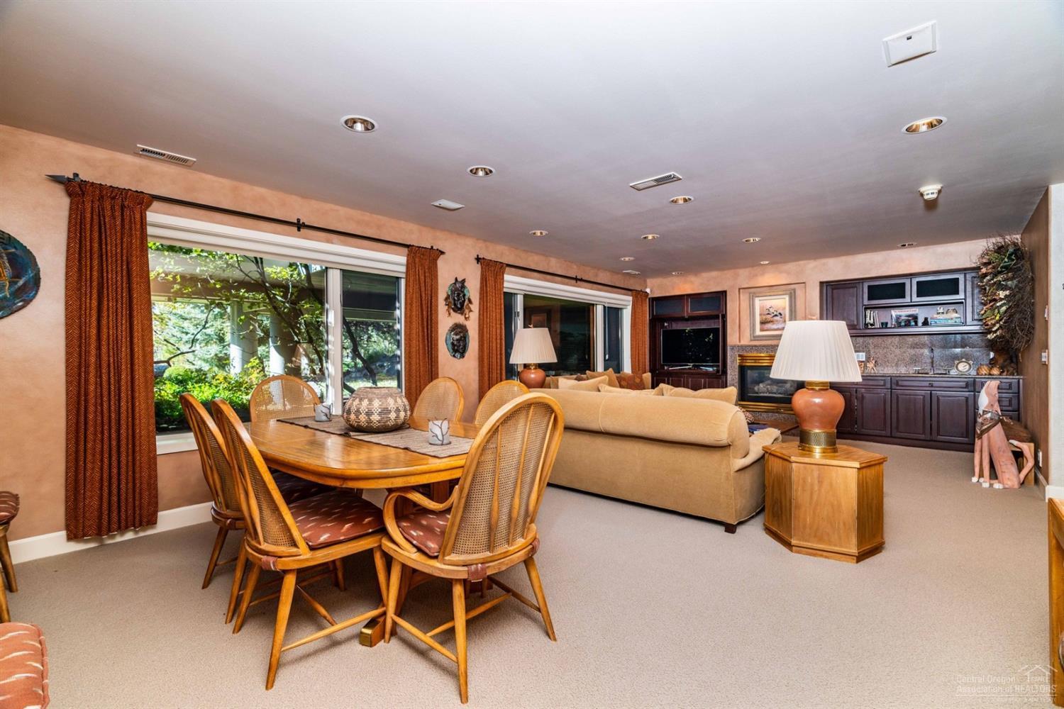 17997 North Course Lane Sunriver, OR 97707 - Photo 15 of 25 Additional Photo