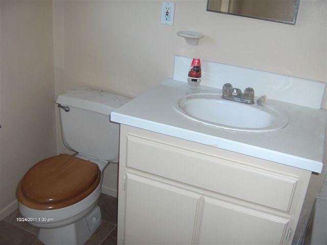 723 Iowa Street Fallbrook, CA 92028 - Photo 6 of 6