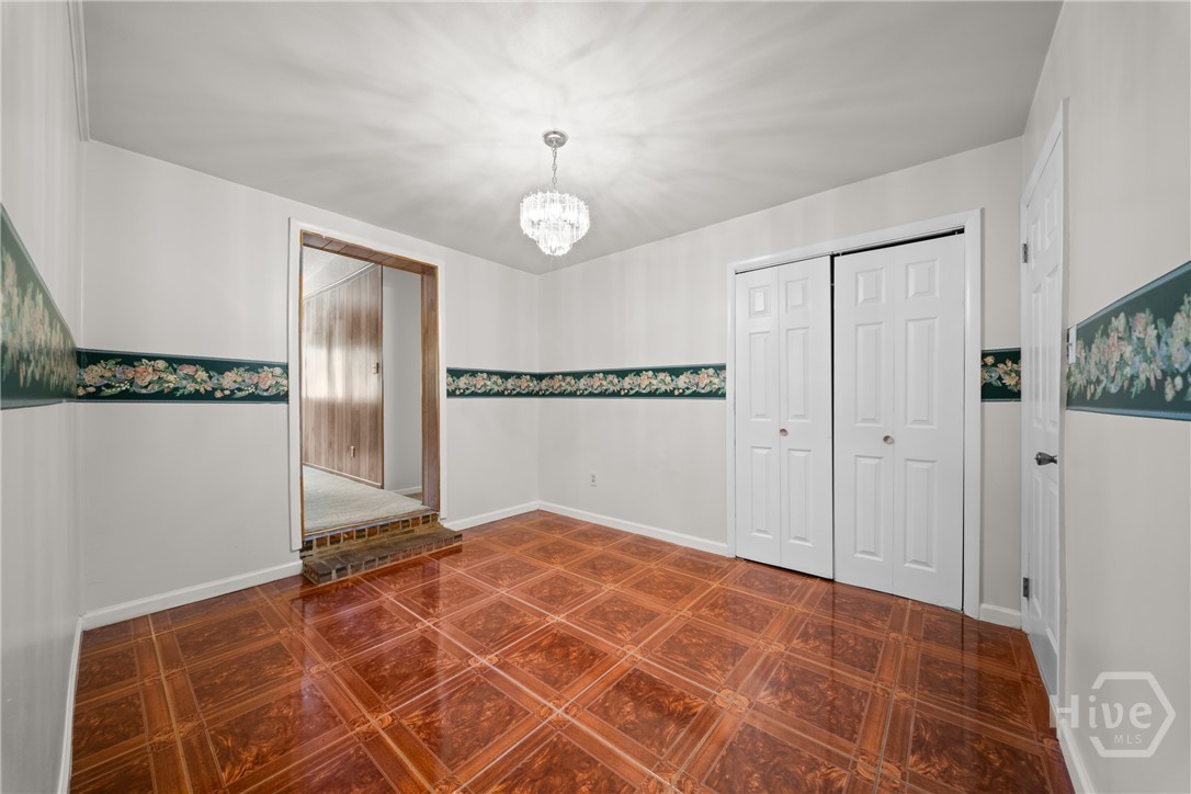 112 Cedar Grove Road Savannah, GA 31419 - Photo 5 of 18 Dinging Room