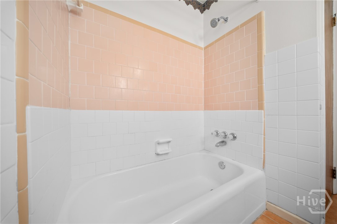 112 Cedar Grove Road Savannah, GA 31419 - Photo 9 of 18 Secondary Full Bath