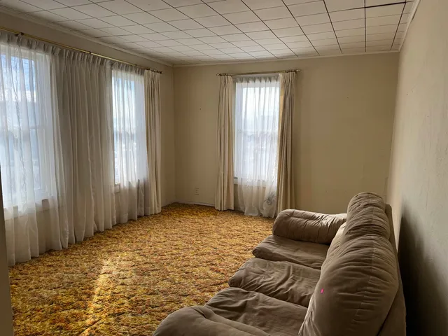 $122,000 | 215 East Centerway Street, Janesville, WI 53545