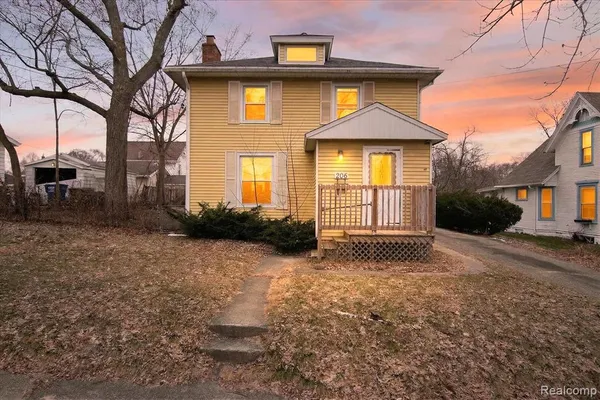 $165,000 | 206 North Grinnell Street, Jackson, MI 49202