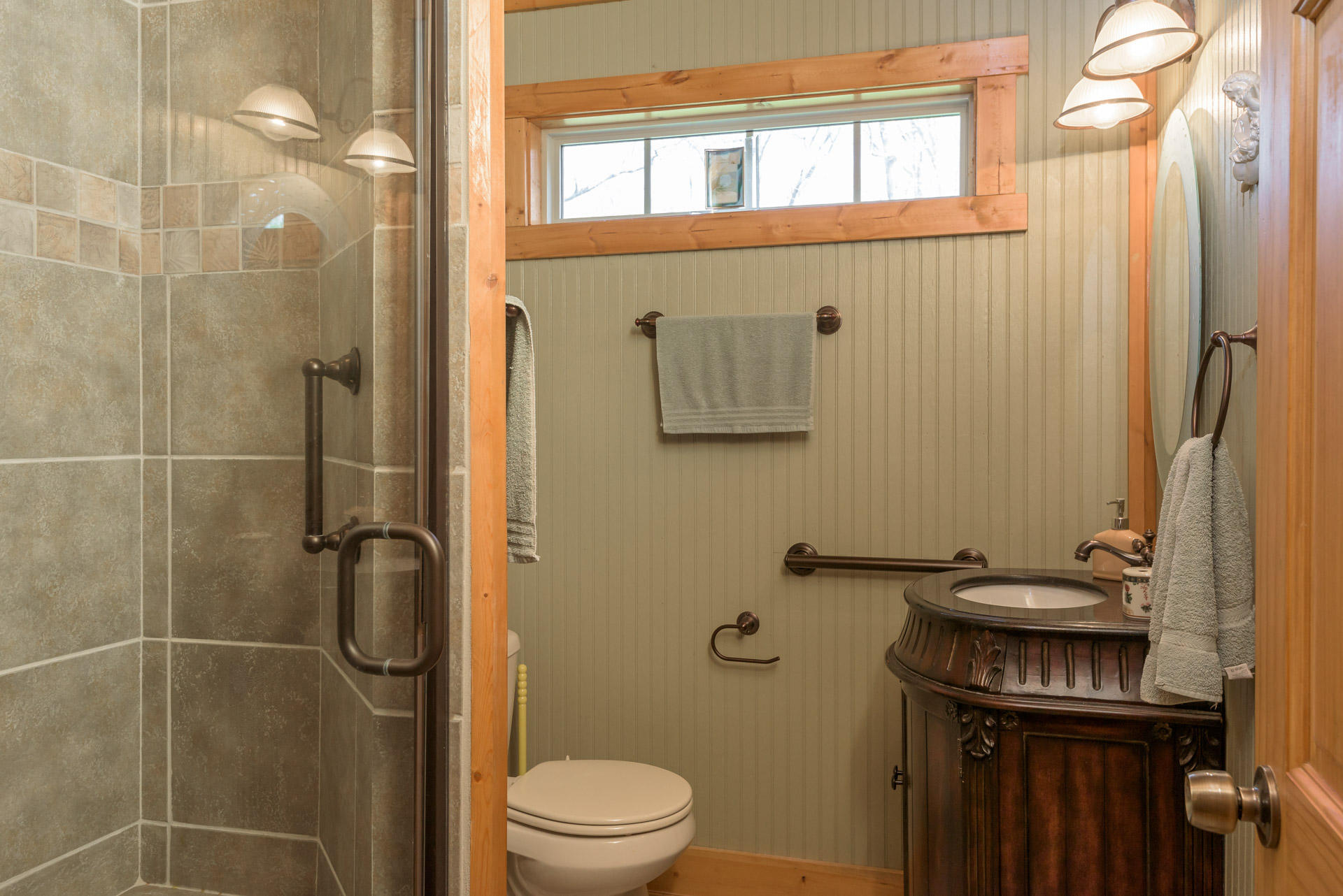 3035 Jackson Point Road Sewanee, TN 37375 - Photo 22 of 37 Main floor guest bath