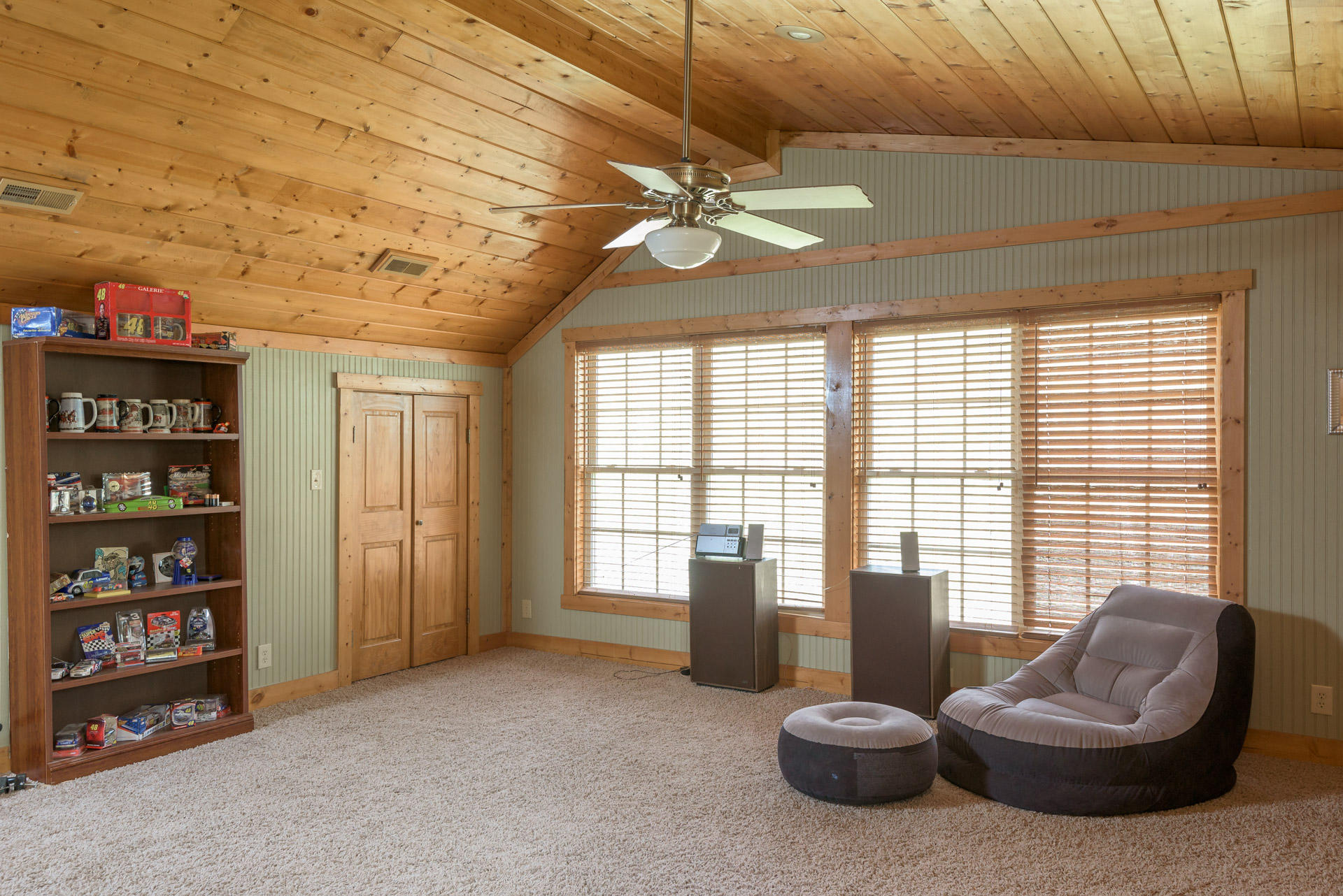 3035 Jackson Point Road Sewanee, TN 37375 - Photo 23 of 37 Loft