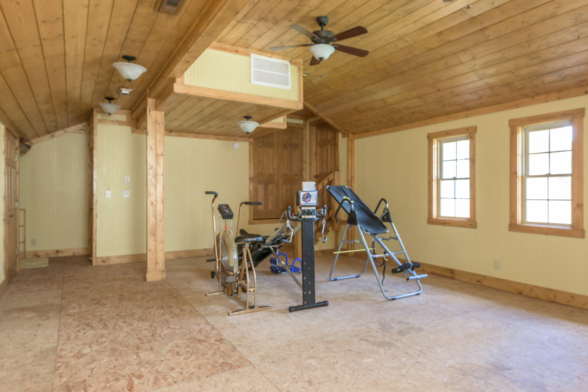 3035 Jackson Point Road Sewanee, TN 37375 - Photo 27 of 37 Bonus room