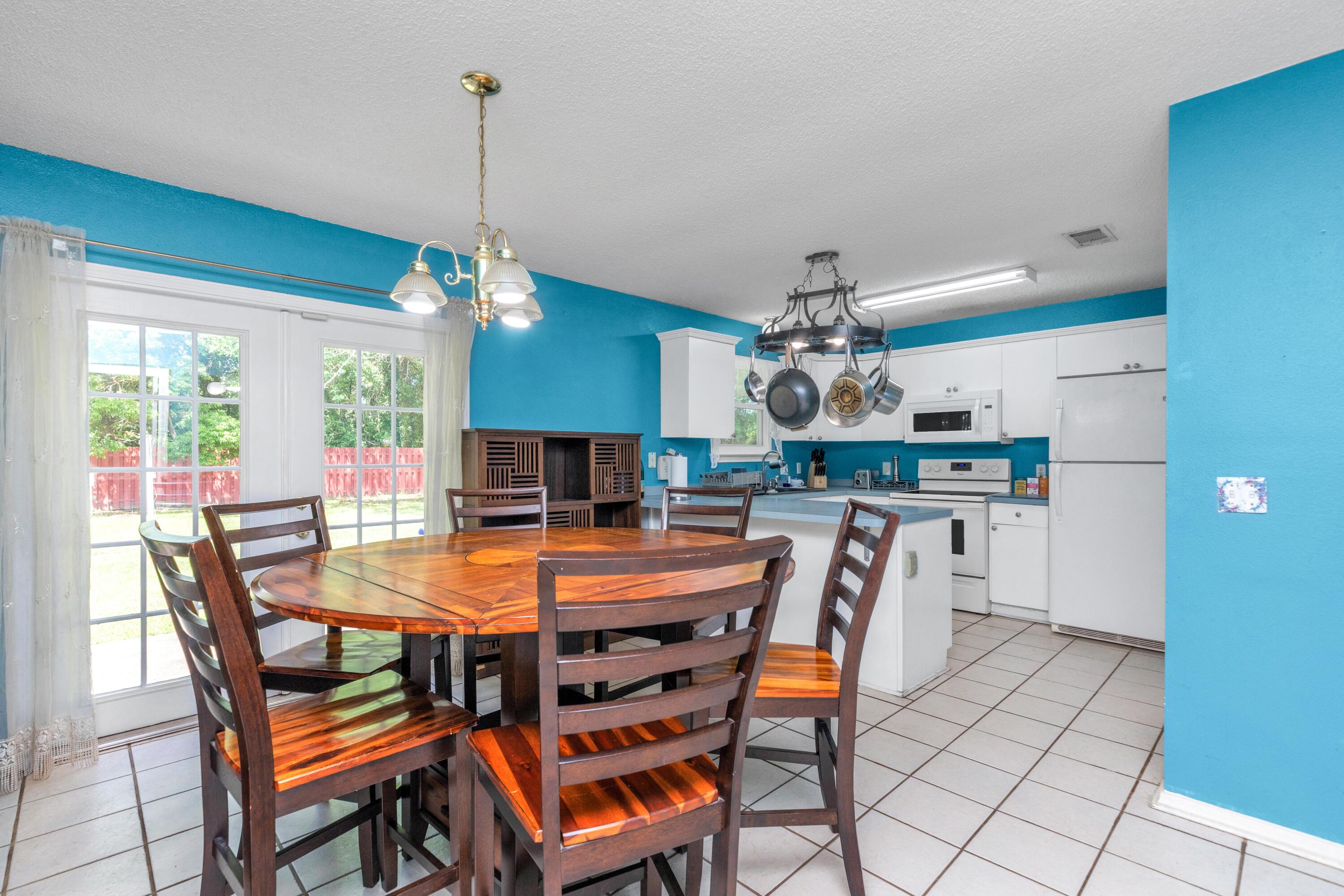 5518 Chantilly Circle Milton, FL 32583 - Photo 11 of 37 1000079483