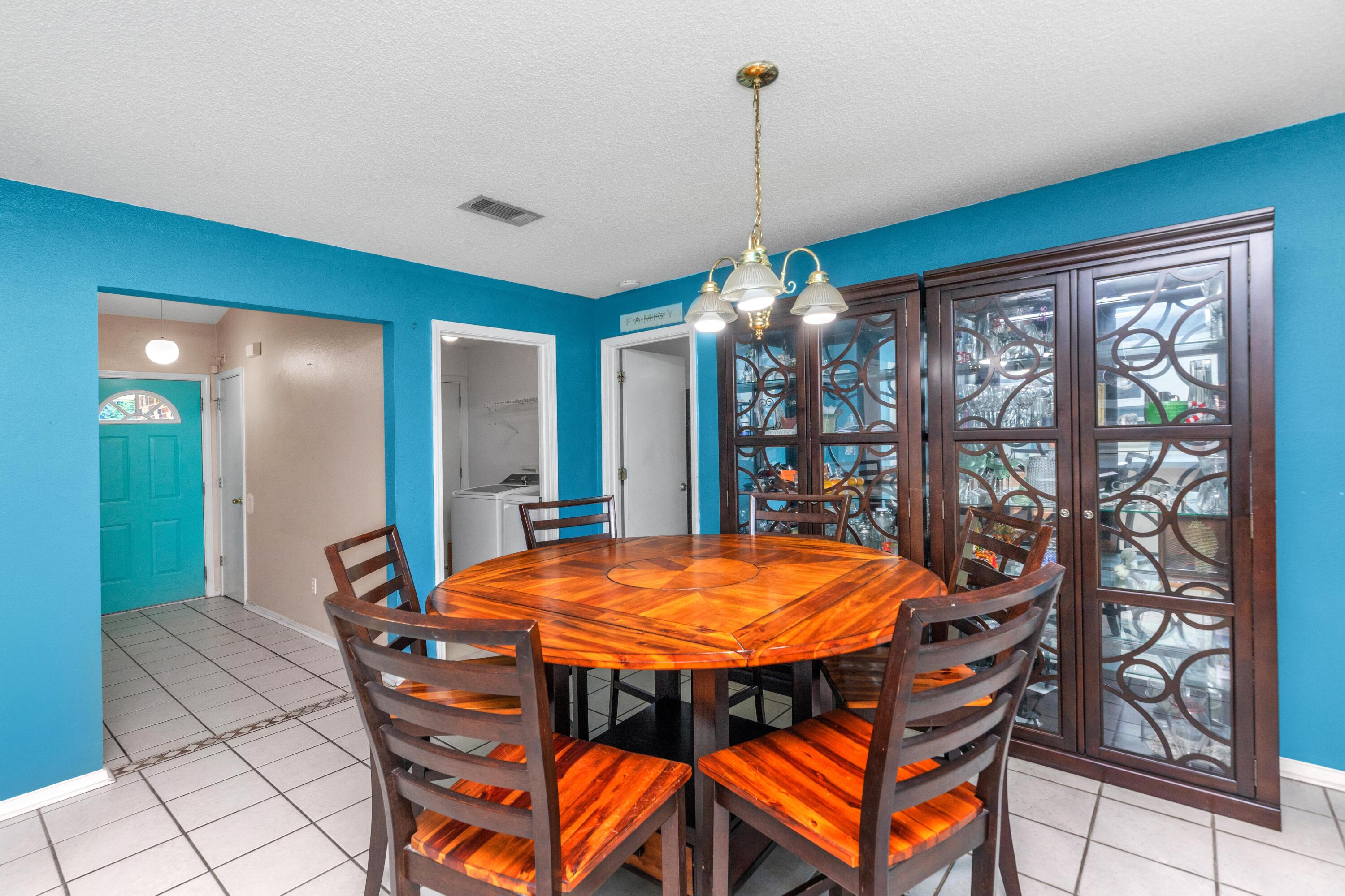 5518 Chantilly Circle Milton, FL 32583 - Photo 12 of 37 1000079485