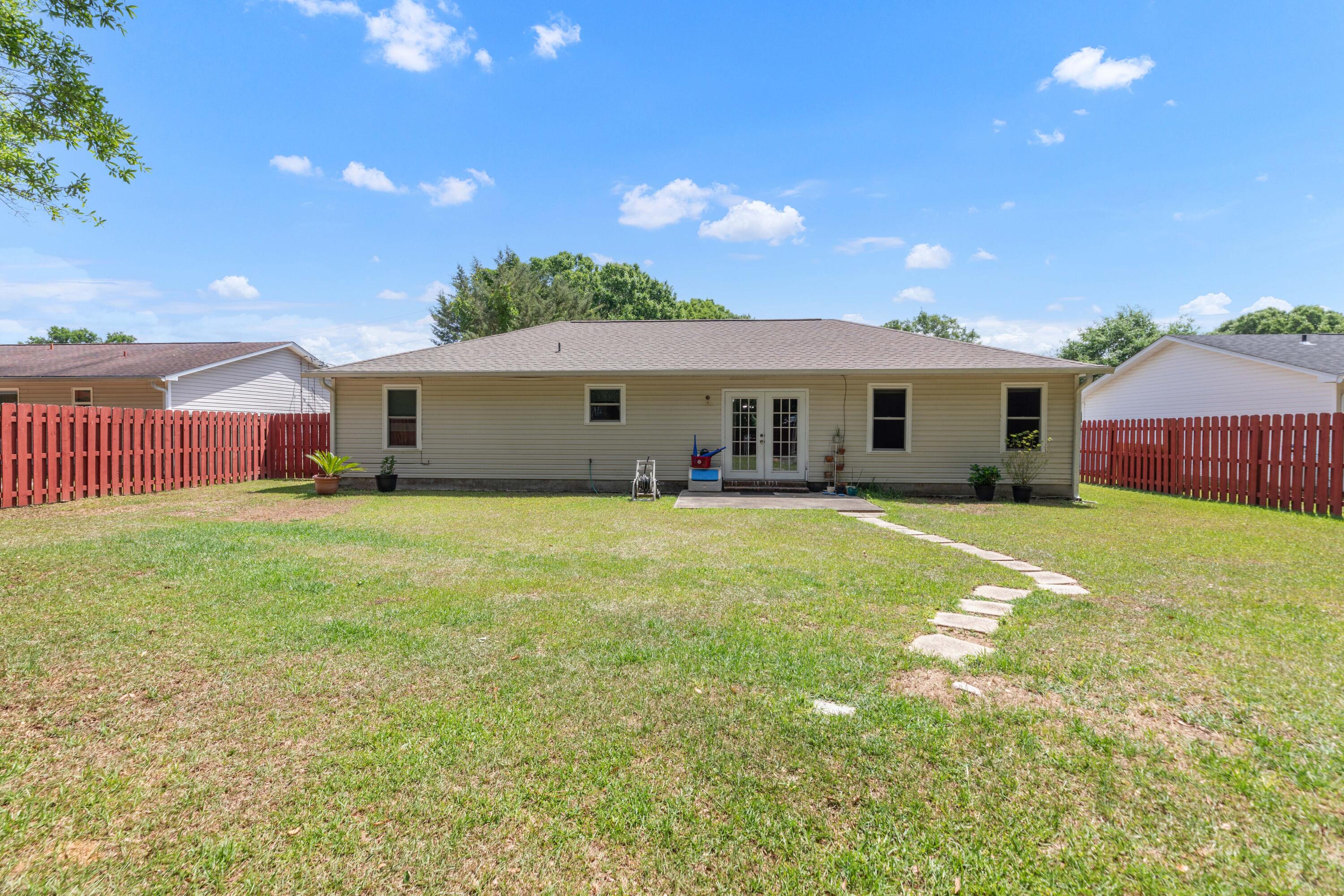 5518 Chantilly Circle Milton, FL 32583 - Photo 33 of 37 1000079507