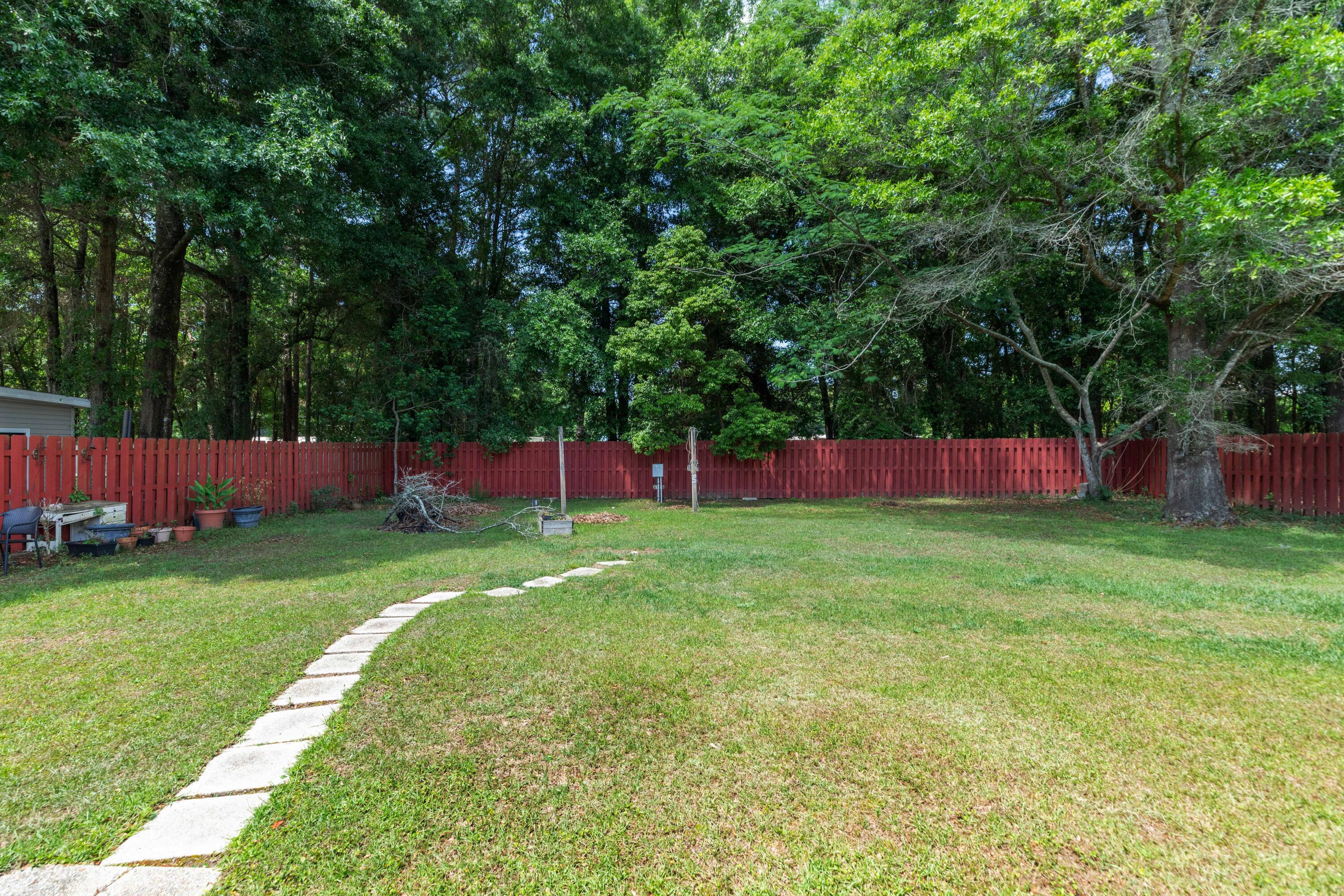 5518 Chantilly Circle Milton, FL 32583 - Photo 36 of 37 1000079504