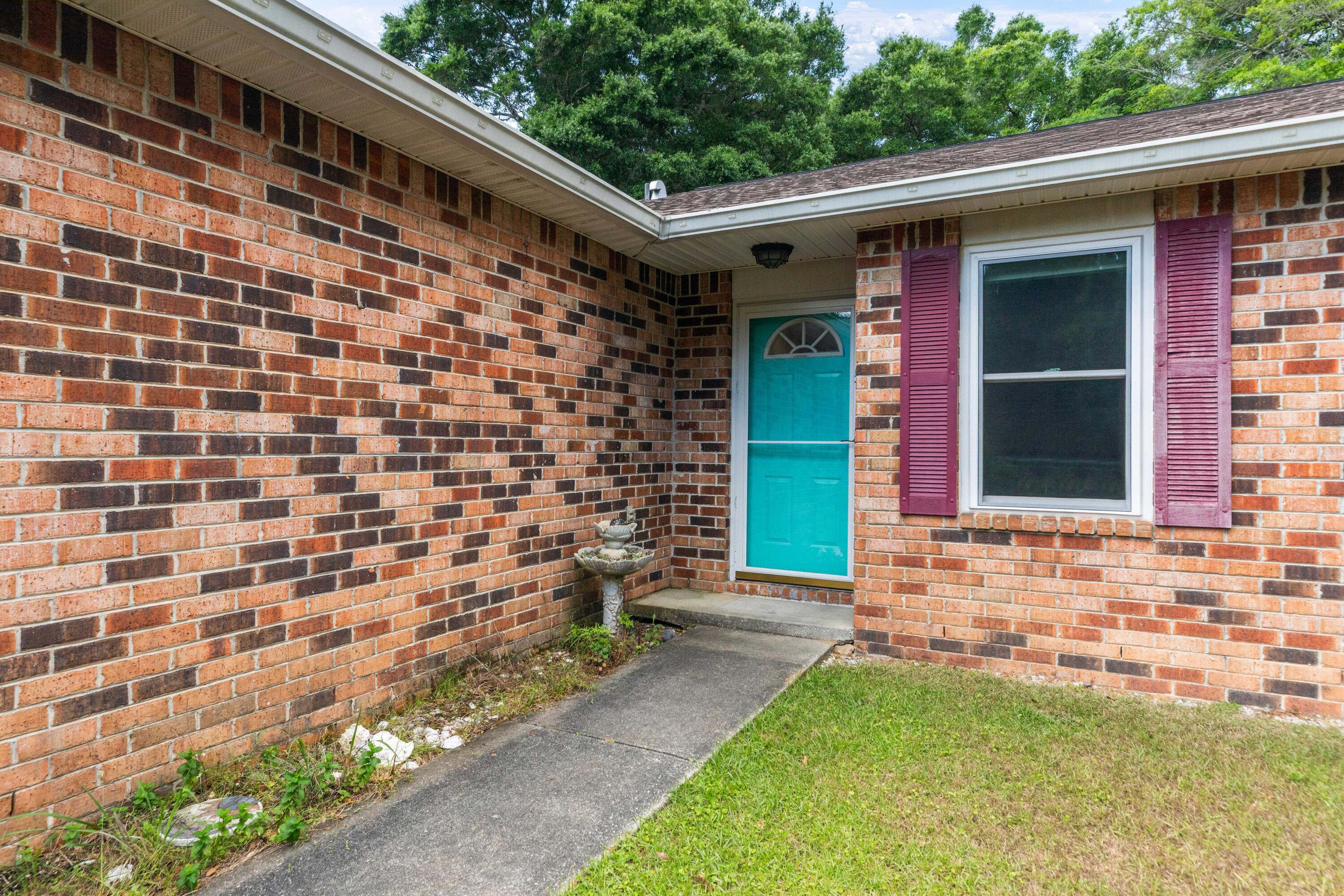 5518 Chantilly Circle Milton, FL 32583 - Photo 6 of 37 1000079476