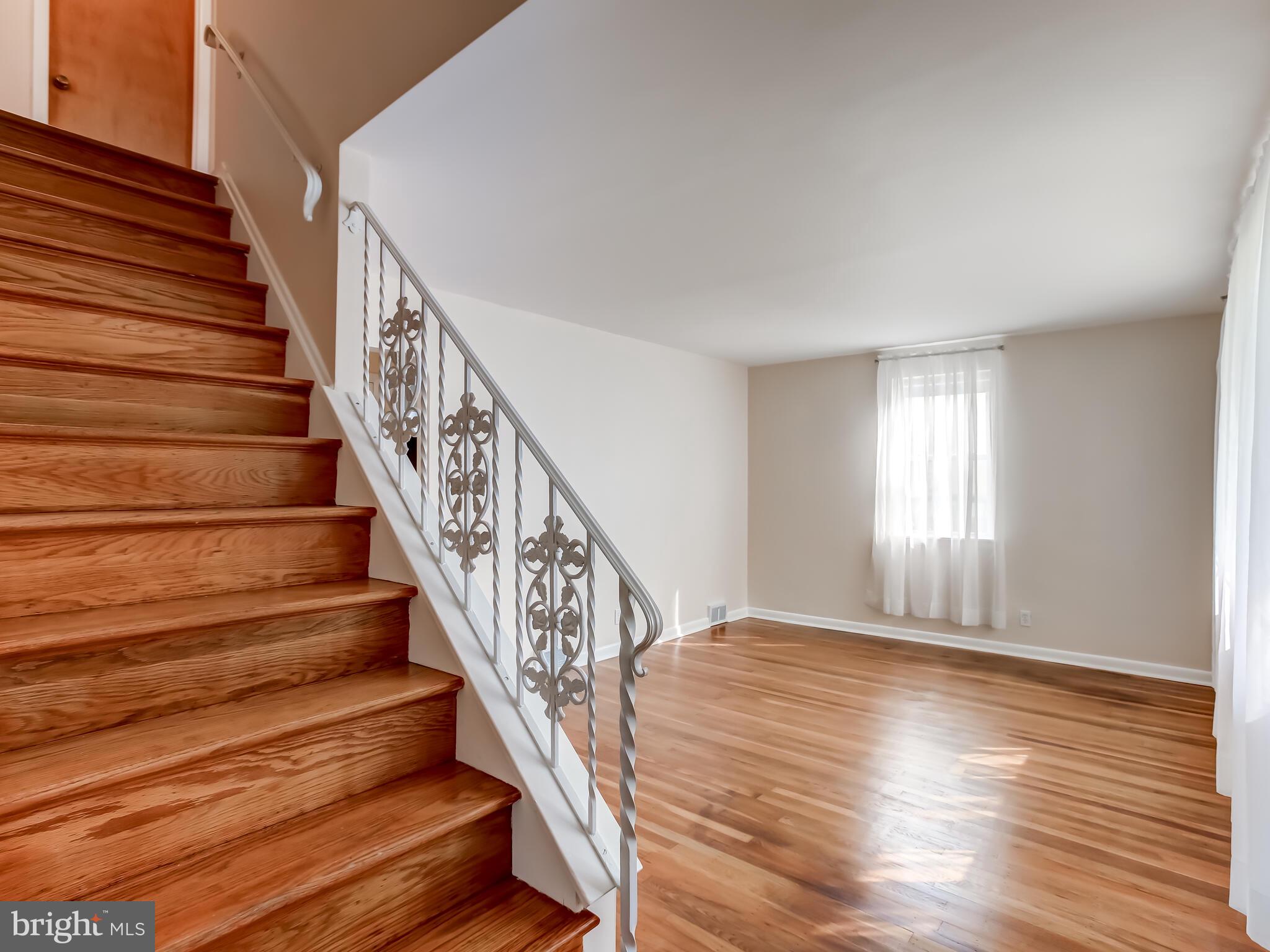 1334 Valley Road Woodlyn, PA 19094 - Photo 2 of 21 Gallery Image 2
