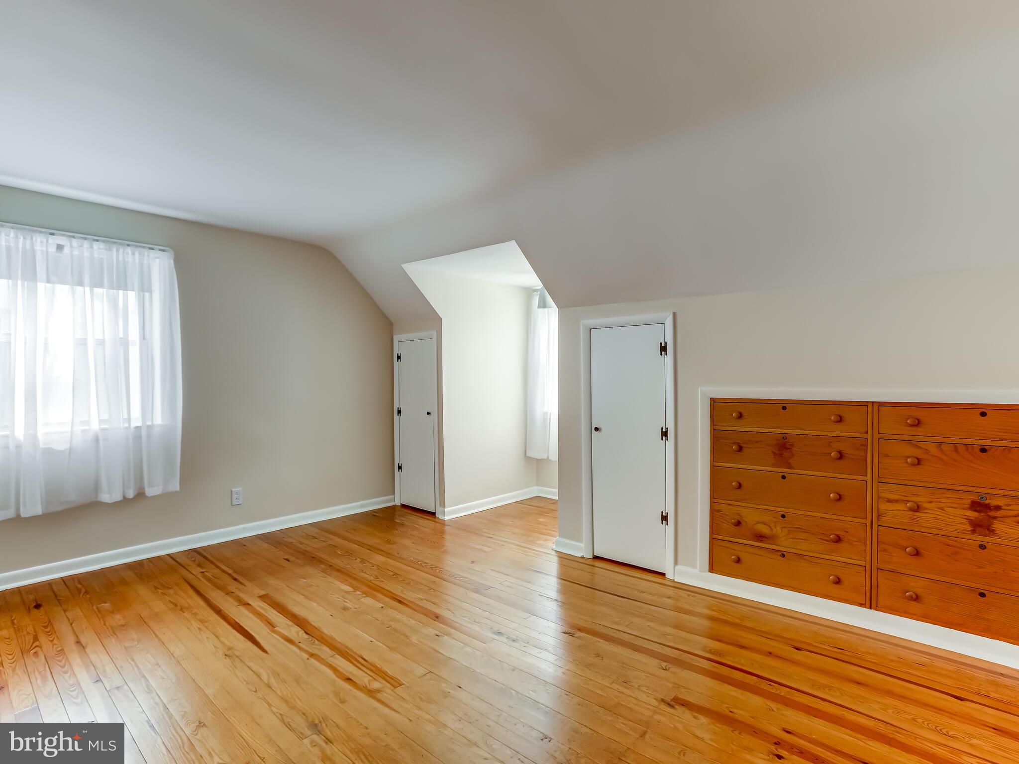 1334 Valley Road Woodlyn, PA 19094 - Photo 13 of 21 2nd Bedroom