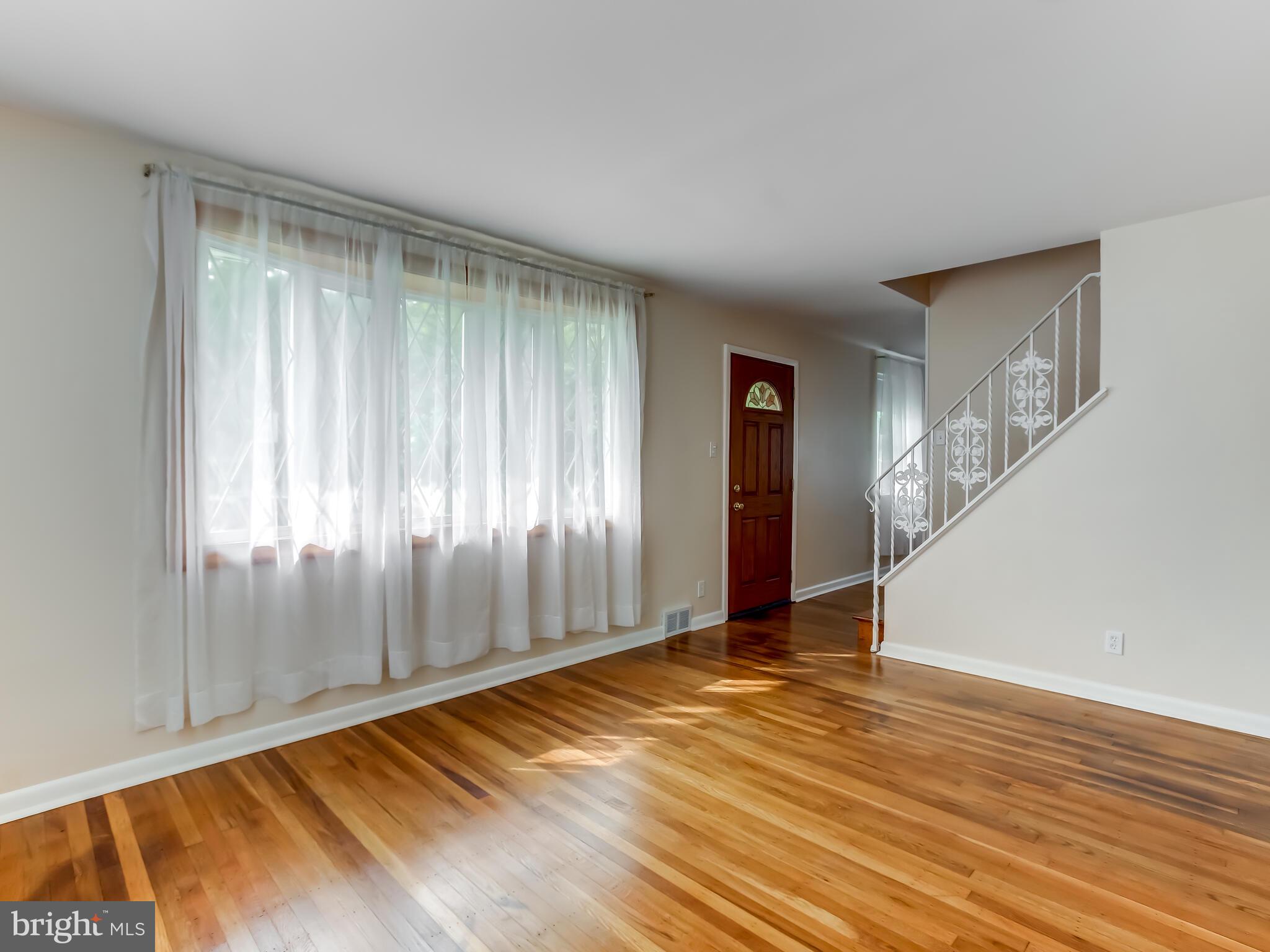 1334 Valley Road Woodlyn, PA 19094 - Photo 3 of 21 Gallery Image 3