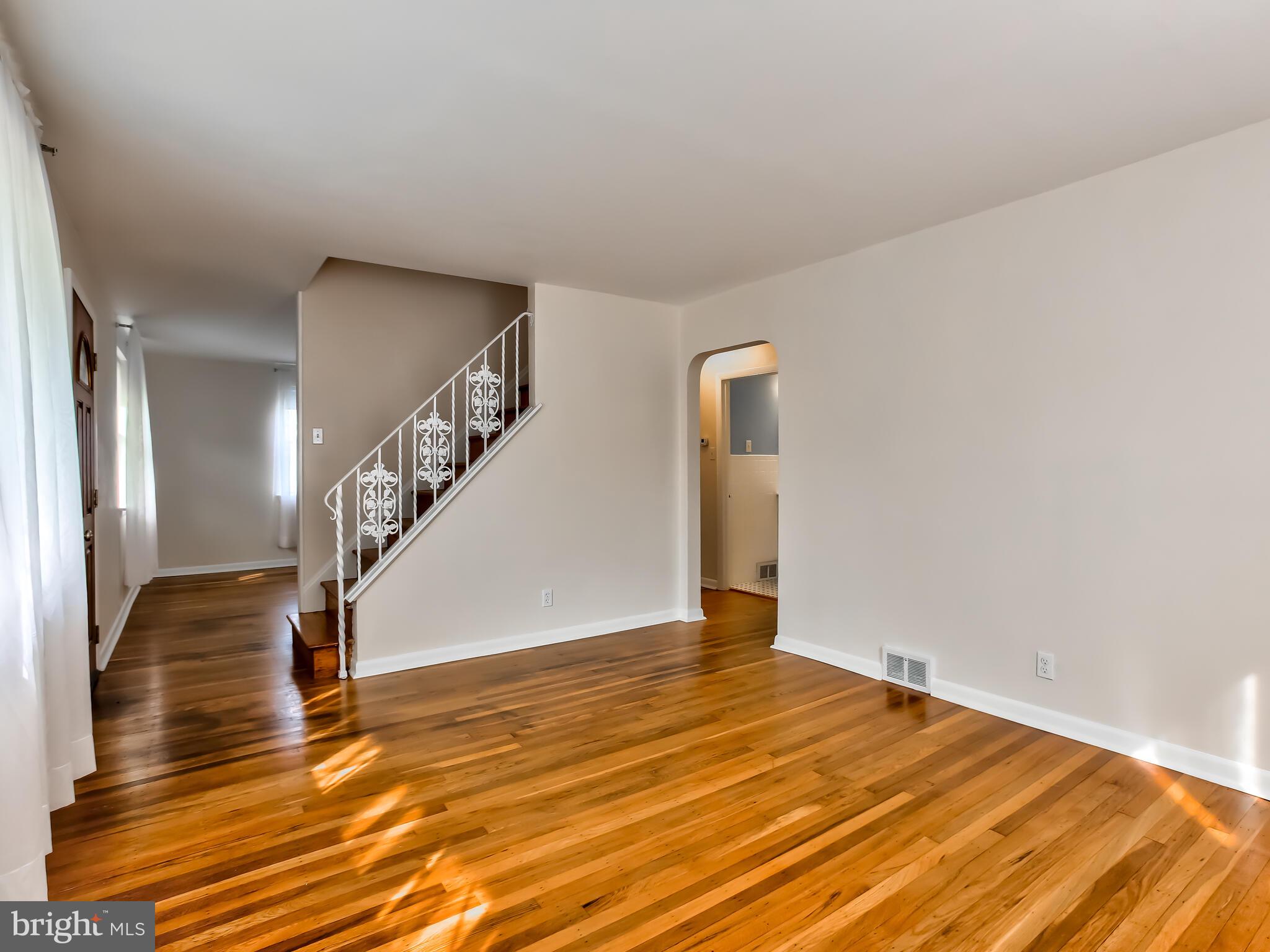 1334 Valley Road Woodlyn, PA 19094 - Photo 4 of 21 Gallery Image 4