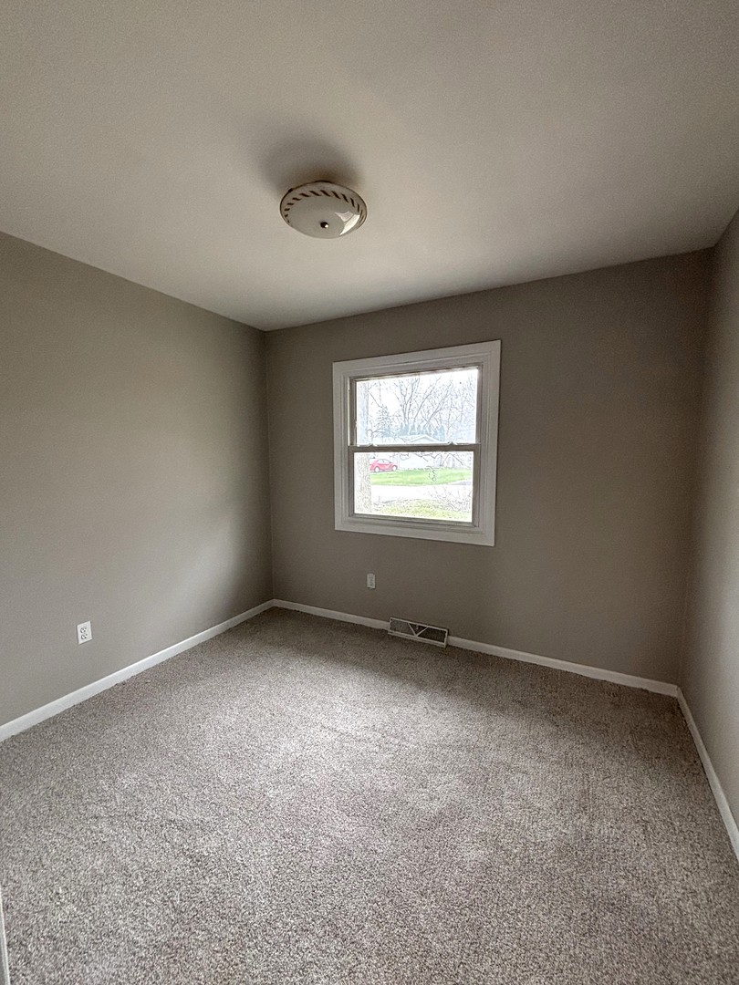 1208 Brandywine Circle Batavia, IL 60510 - Photo 8 of 10