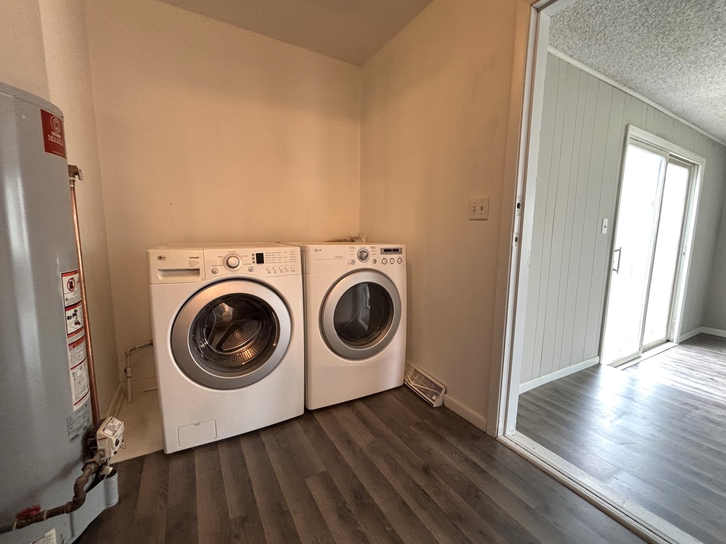 1208 Brandywine Circle Batavia, IL 60510 - Photo 9 of 10