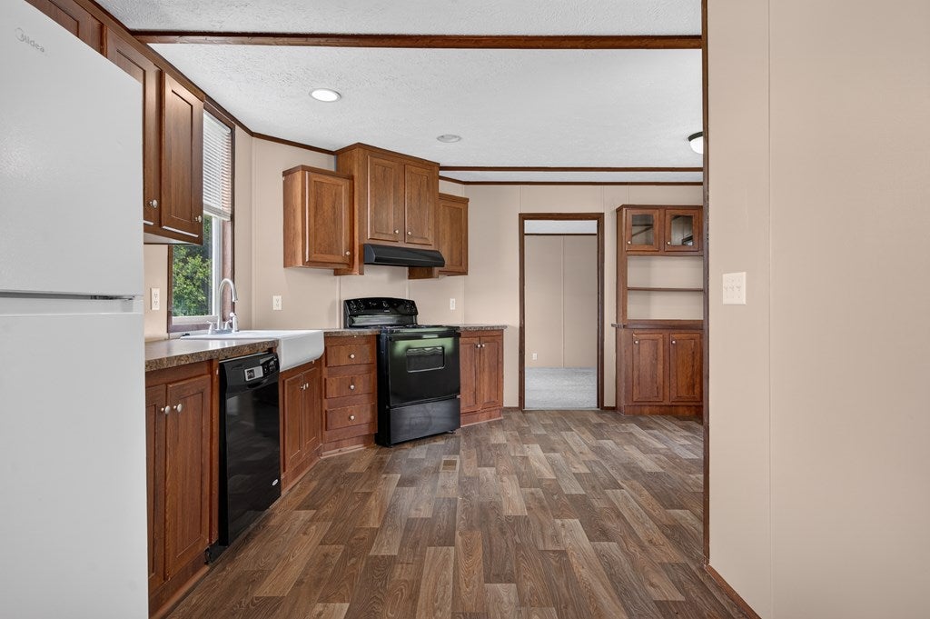 326 Mt Airy Road Rural Retreat, VA 24368 - Photo 13 of 64 Gallery Image 13