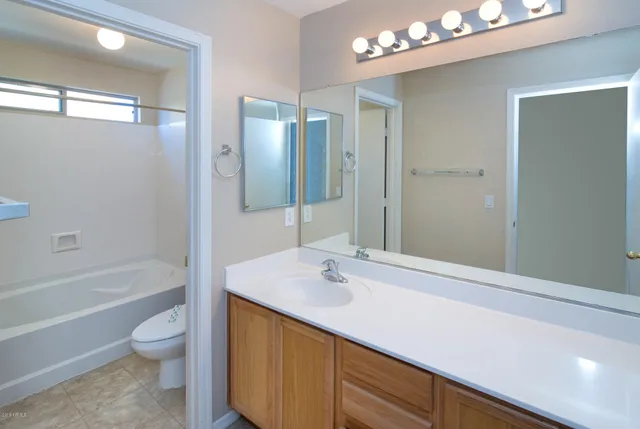 $2,595 | 17756 West Calavar Road, Surprise, AZ 85388