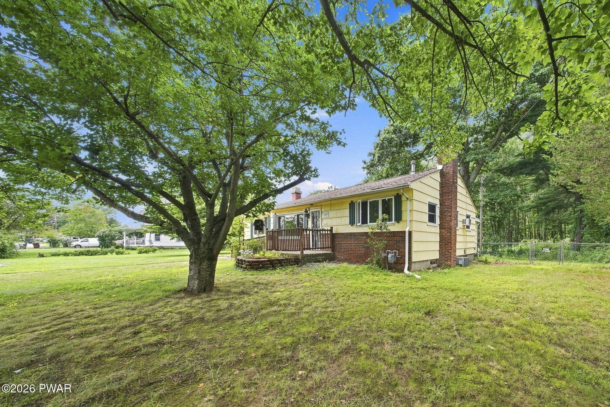 1055 Blue Ridge Avenue Matamoras, PA 18336 - Photo 3 of 29