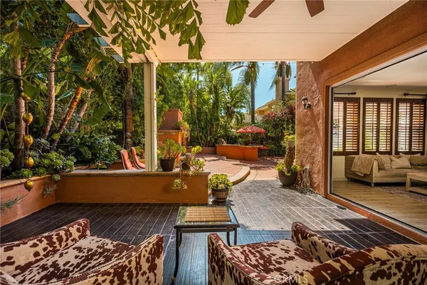 $3,250,000 | 40 Paso Robles, Irvine, CA 92602