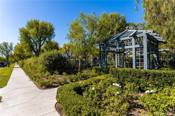 $3,250,000 | 40 Paso Robles, Irvine, CA 92602