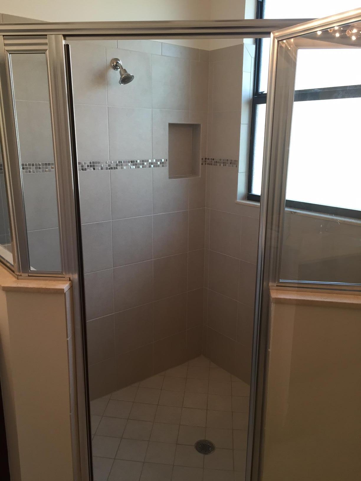 5938 Southeast Entry Court Stuart, FL 34997 - Photo 20 of 37 Master Bath