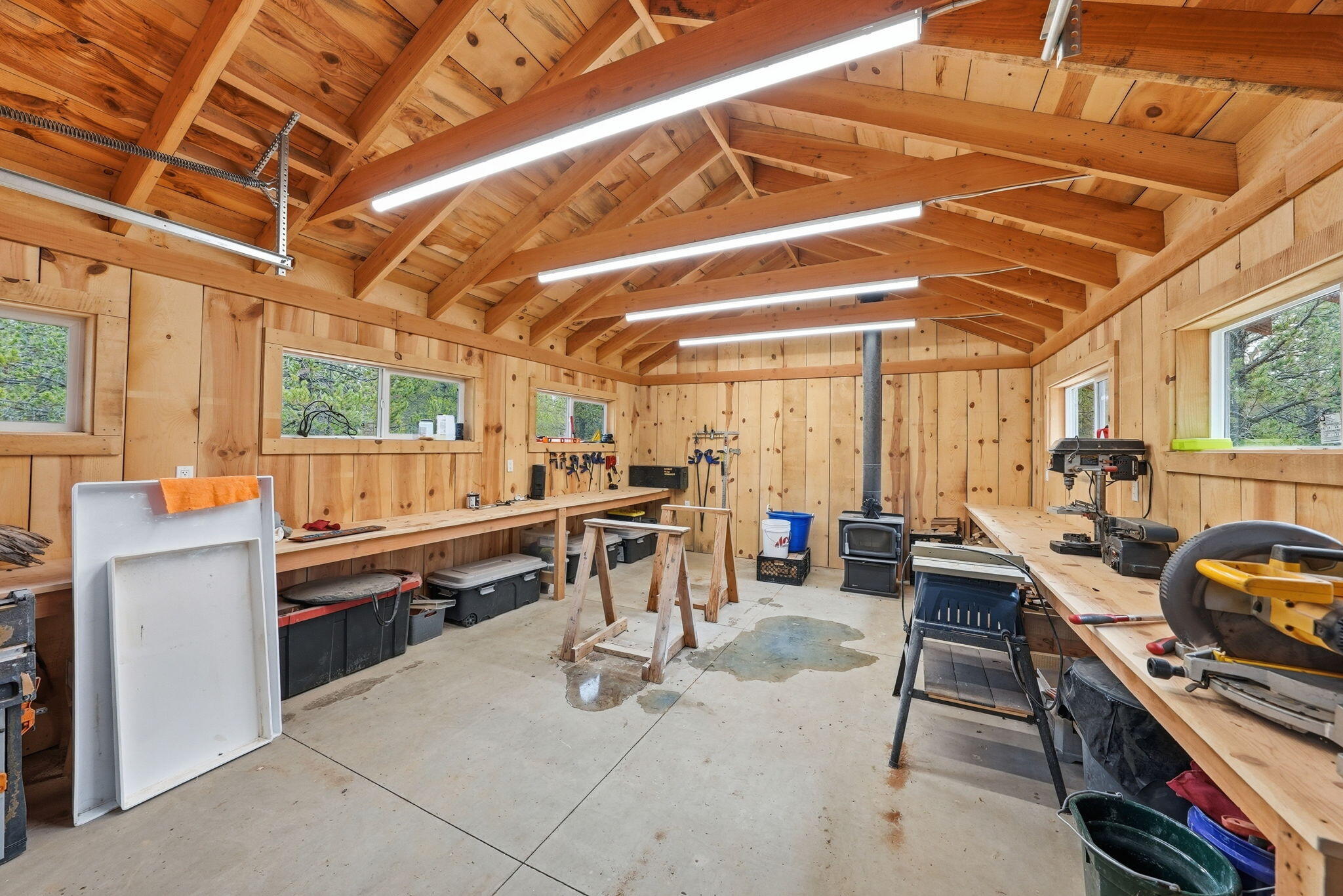 54270 Huntington Road La Pine, OR 97739 - Photo 31 of 68 59-web-or-mls-Riley_Visuals_059