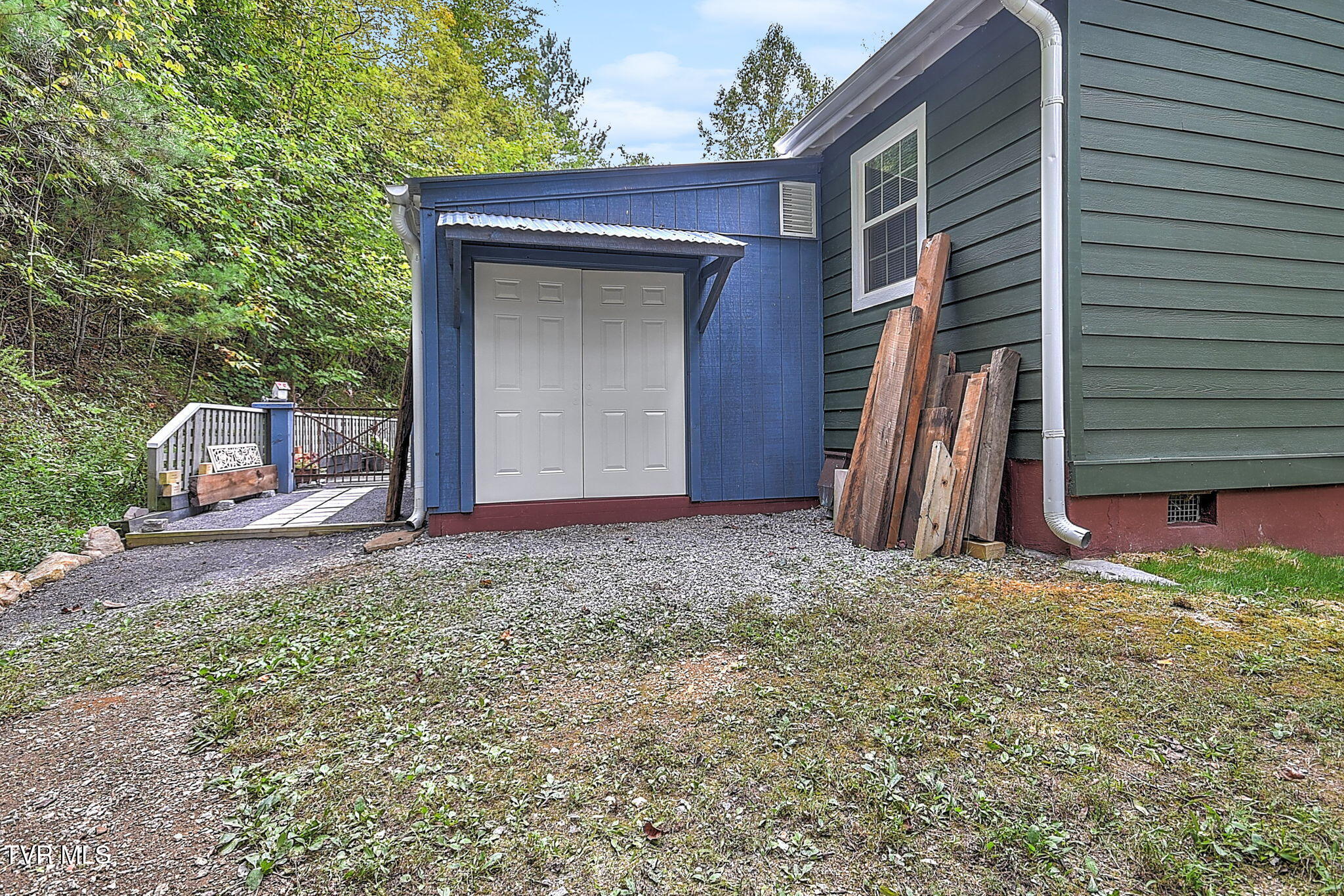 769 Flatwoods Road Bluff City, TN 37618 - Photo 27 of 41 41-web-or-mls-769 Flatwoods DOM-42
