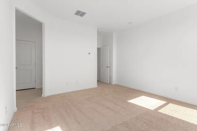 $2,050 | 8917 West Orange Drive, Glendale, AZ 85305