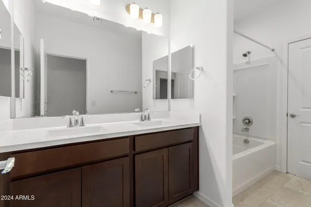 $2,050 | 8917 West Orange Drive, Glendale, AZ 85305