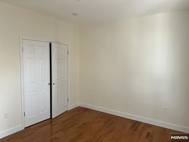 $2,000 | 80-82 Madison Street, Paterson, NJ 07501