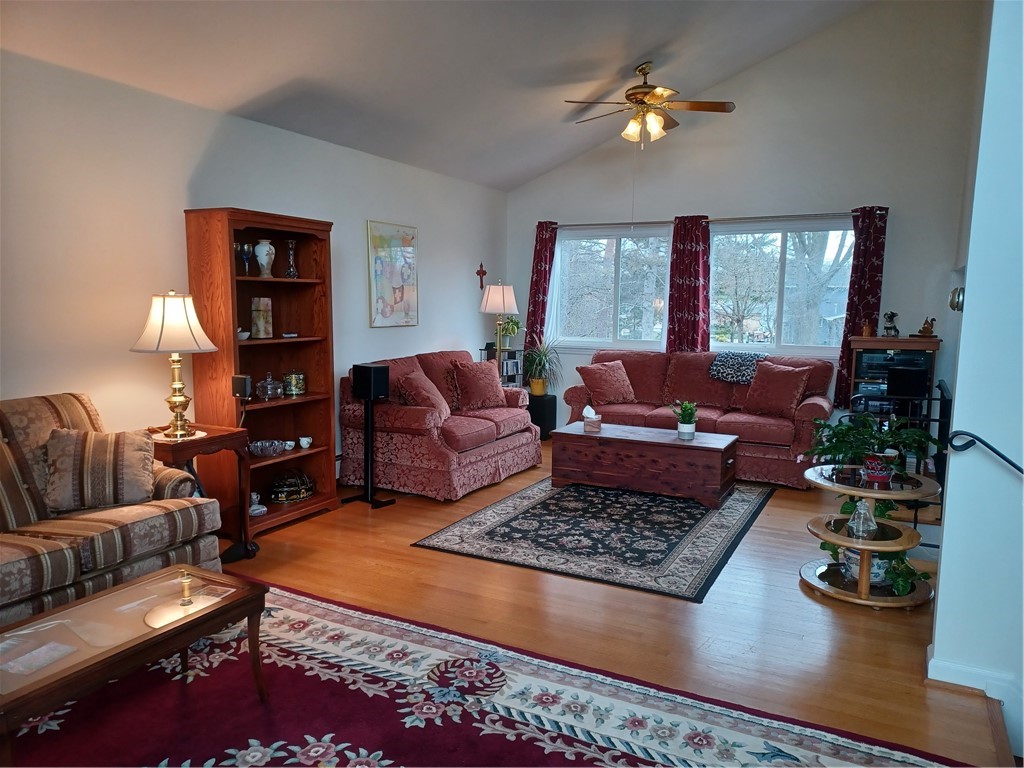 790 Pinnacle Road Henrietta, NY 14534 - Photo 10 of 48